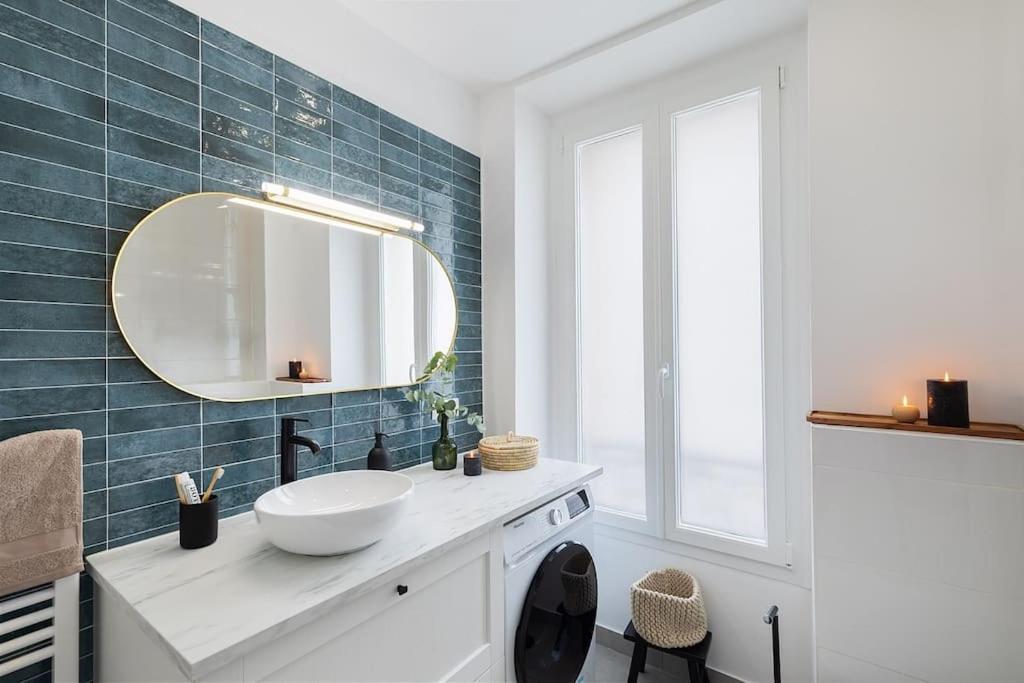 Sirene - 2 A Batignolles * Parijs